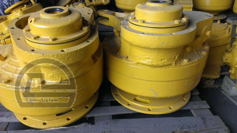 Редуктор бортовой правый ДЗ-98В-1.62.00.280 Редуктор бортовой правый ДЗ-98В-1.62.00.280